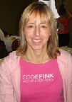 Medea Benjamin, cofondatrice de Code Pink a finalement pu pendre la parole lors d’une conférence sur la paix à Vancouver.